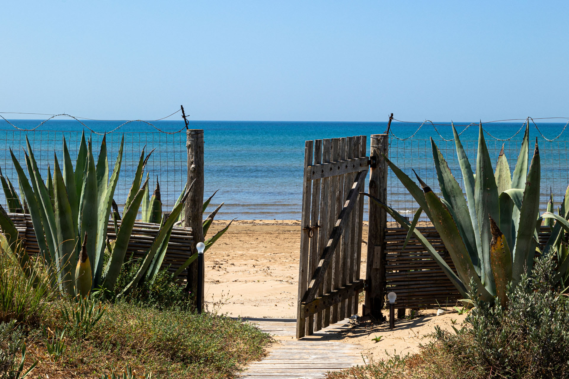 Seafront & coastal villas in Sicily